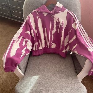 Adidas sweater